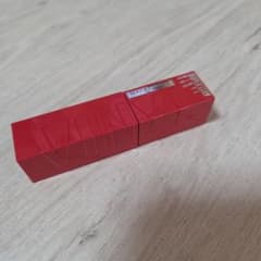 Maybelline Vinyl 23 REBELLIOUS リップグロスのサムネイル