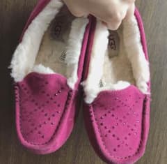 UGG モカシンのサムネイル