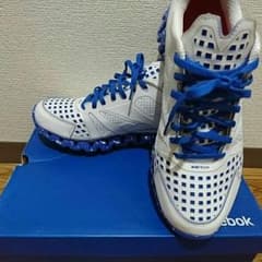 値下げ 絶版 REEBOK ZIGSOUL v58701ホワイト／ブルーのサムネイル