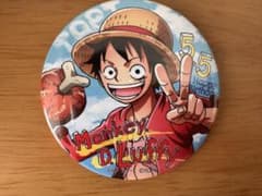 東京ワンピースタワー ルフィ バースデー缶バッジ 2020 - メルカリ