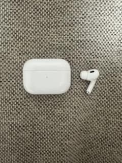 Apple AirPods Pro2 A3047 ケースと右耳のみのサムネイル