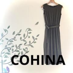 COHINA 민소매 원피스 올리브 벨트 포함