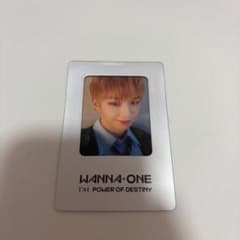 Wanna One 1¹¹=1 POWER OF DESTINY トレカのサムネイル