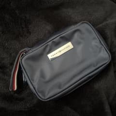 TOMMY HILFIGERのサムネイル