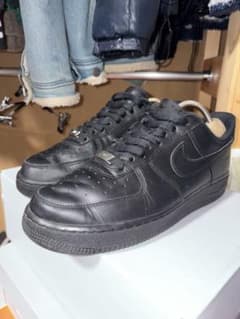 NIKE エアフォース1 ブラック　26.5cmのサムネイル