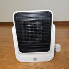 人感センサー付き コンパクトセラミックファンヒーター 本体のみのサムネイル