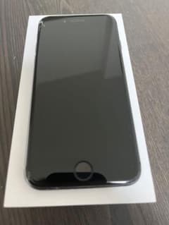 iPhone 8 Space Gray 64 GB SIMフリーのサムネイル