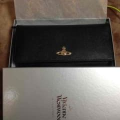 ヴィヴィアン長財布☆正規品。美品。のサムネイル