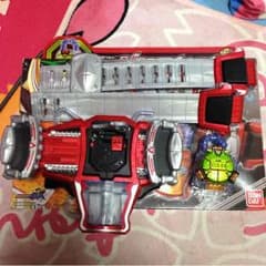 仮面ライダーのサムネイル