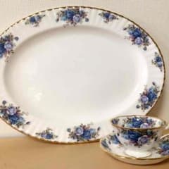 ROYAL ALBERTのサムネイル