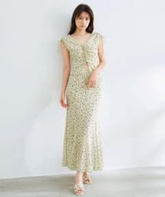 メッシュプリントギャザーワンピースのサムネイル