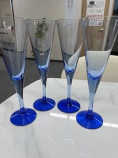 ブルーグラデーション シャンパングラス 4客セットのサムネイル