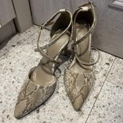 ランダ　RANDA ハイヒール　パンプスのサムネイル