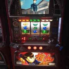 パチスロ哲也雀聖と呼ばれた男(5号機)のサムネイル
