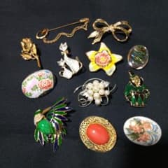 ヴィンテージブローチまとめ売り - メルカリ