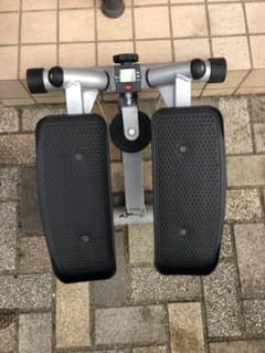 健康ステッパー　ダイエット　保管品のサムネイル