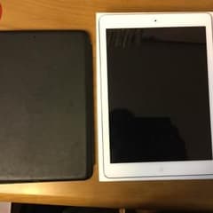 大特価 iPad air 64GB 純正smart caseセットのサムネイル