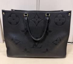 Louis Vuitton オンザゴーGMのサムネイル