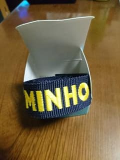 SHINee ネームタグ ミンホのサムネイル