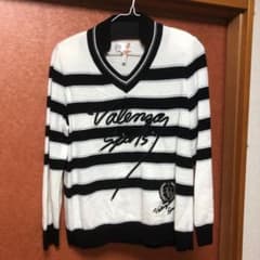 ひーにゃん様専用❗️バレンザセーター&Tシャツのサムネイル