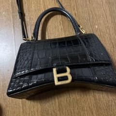 バレンシアガ　バッグのサムネイル