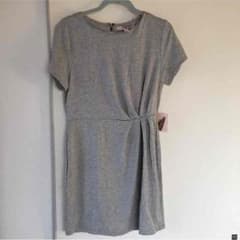 Grey ワンピースのサムネイル