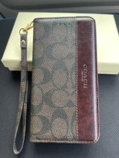iPhone12pro maxケース COACHのサムネイル