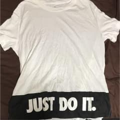 ナイキTシャツのサムネイル