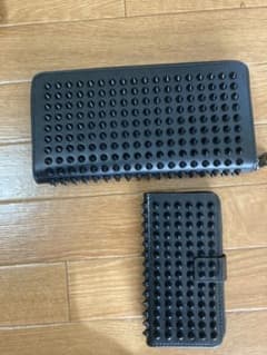スタッズ　トゲトゲ　長財布　スマホケース　セットのサムネイル