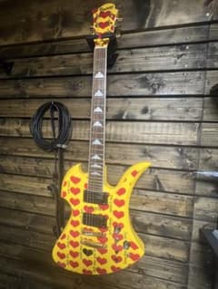 Burny ギター　HIDEモデルのサムネイル