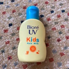 ビオレ UV キッズ ピュアミルク 日焼け止めのサムネイル