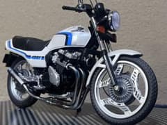 アオシマHONDA CBX400F完成品模型改 白 - メルカリ