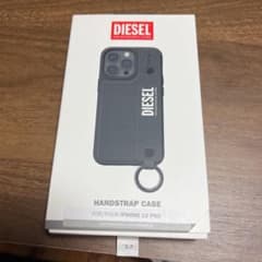 DIESEL iPhone13pro ケースのサムネイル