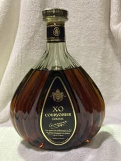 Courvoisier XO ブランデー 700mlのサムネイル