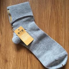 新品 靴下屋 靴下のサムネイル