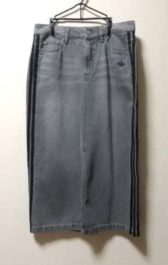 adidas アディカラー スリーストライプス デニム ペンシルスカート