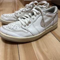 NIKE AIR JORDAN 1 LOW OG "NEUTRAL GREY"のサムネイル