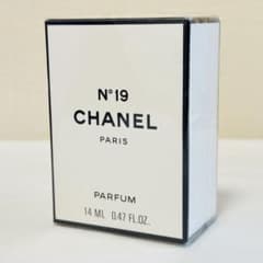 新品未開封 CHANEL シャネル N°19 パルファム 香水 14ml - メルカリ