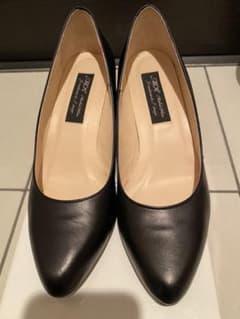 本革　パンプス　黒のサムネイル