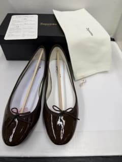 d*7様 未使用 ¥50400 Repetto バレエシューズ ブラウン - メルカリ