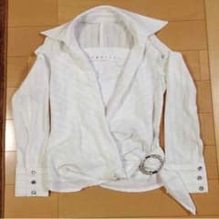 美品！セシルマクビー シャツ☆インナーセットのサムネイル