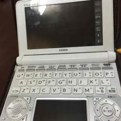 電子辞書美品のサムネイル