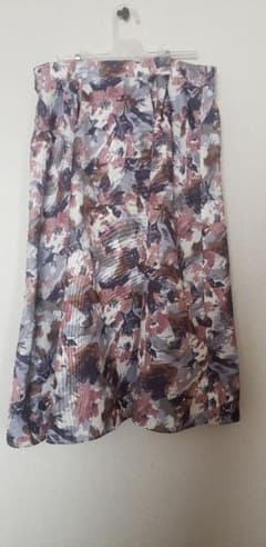 膝下スカート 花柄 大きいサイズ クレット 3Lのサムネイル