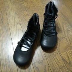 yuriko  matsmoto 靴のサムネイル