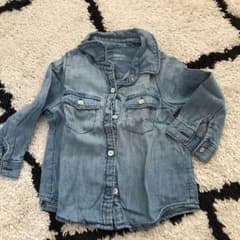 baby GAP デニムシャツ　80センチのサムネイル