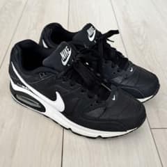 【美品】NIKE AIR MAX コマンド　24.5cm ブラックホワイトのサムネイル