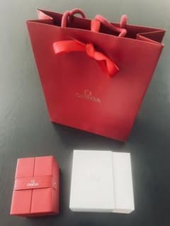 【RAGさん専用】【未使用】オメガ  OMEGA 時計ケース&紙袋のサムネイル