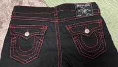 TRUE RELIGION RICKY SUPER T 黒赤 32 赤ステ - メルカリ