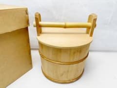 茶道具 可映作 水張桶 手桶水指 木地 割蓋付き 水屋道具 木工芸 紙箱