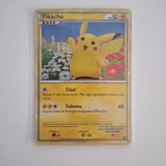 ポケモンカード　イタリアピカチュウのサムネイル
